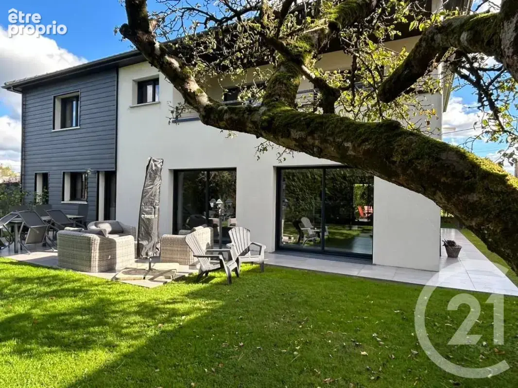 Maison 6 pièces 252 m² à vendre à Neufchatel-Hardelot (62152) - photo 1