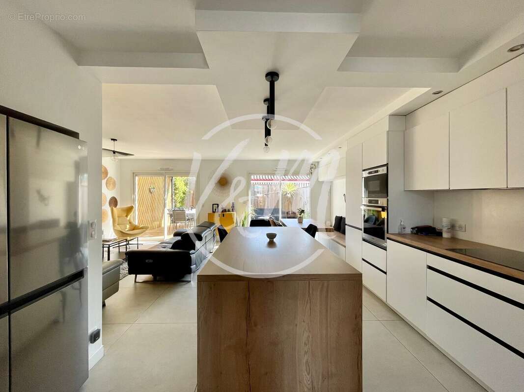 Maison 105 m² à Lanton  - photo 2