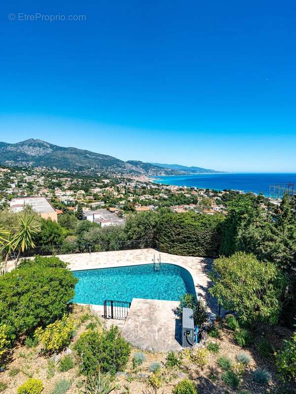 Maison à ROQUEBRUNE-CAP-MARTIN