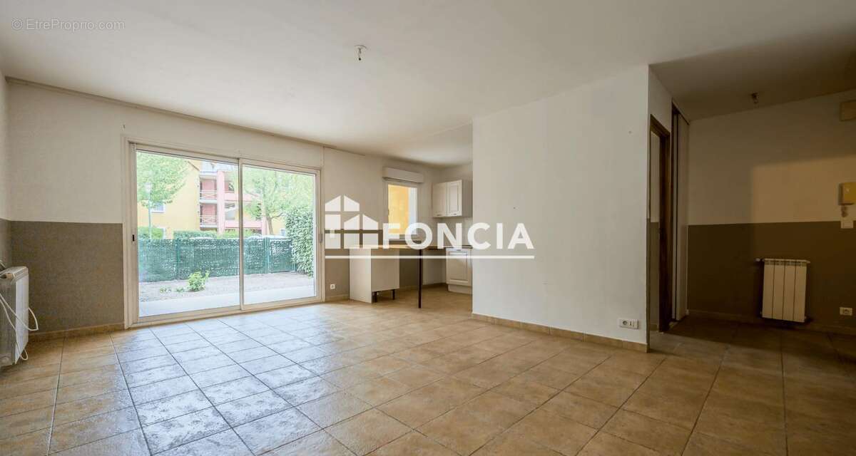 Appartement à LE PONTET