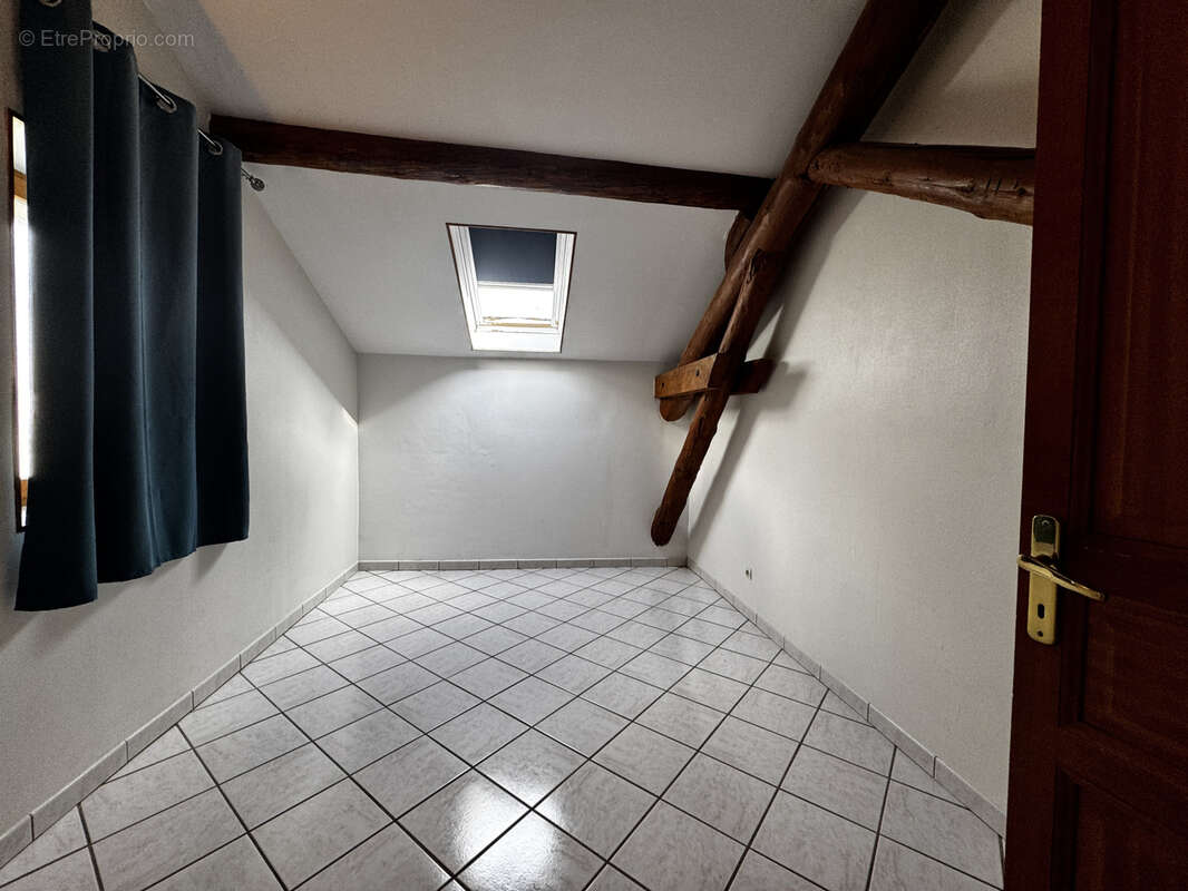 Maison à ETAIN