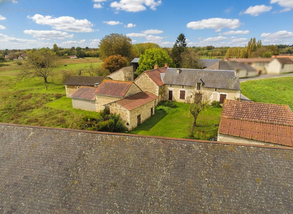 Maison à SCORBE-CLAIRVAUX