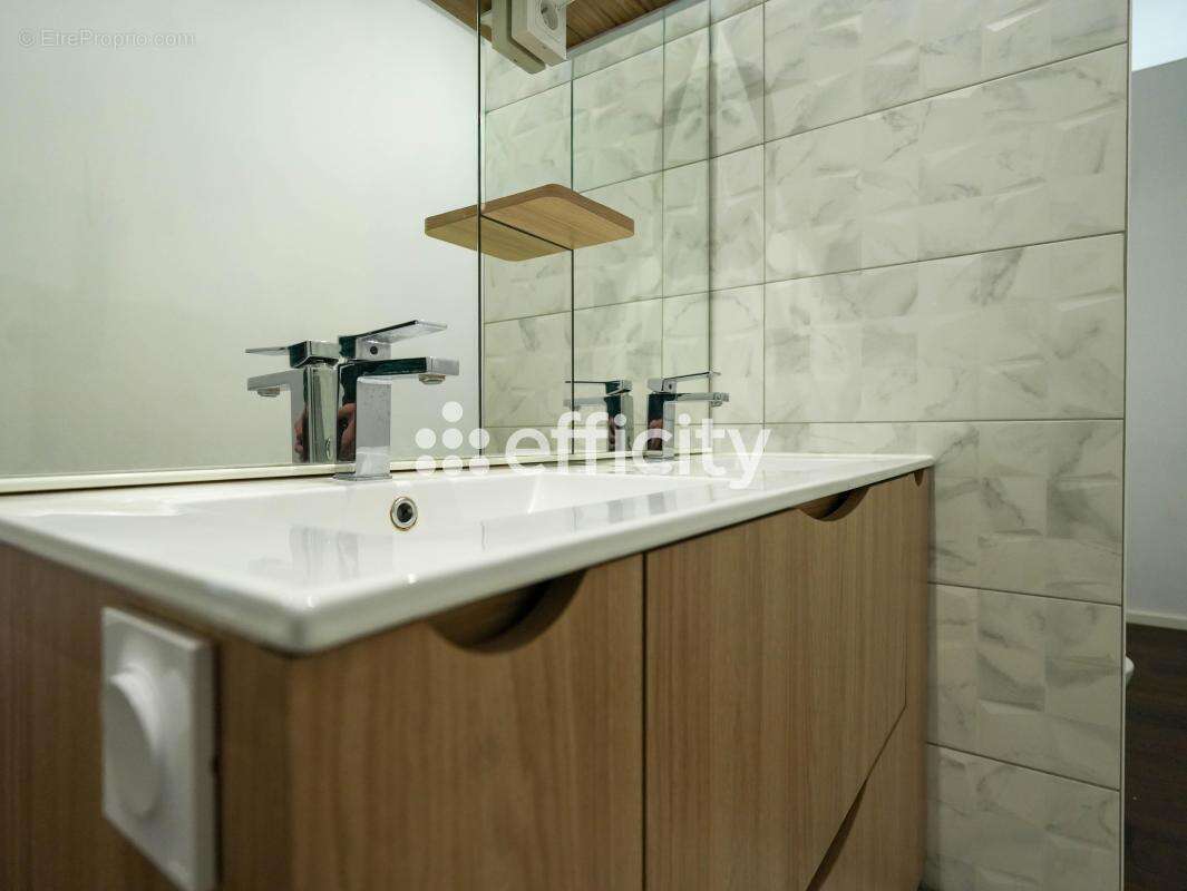 Maison à SAINT-CYR-EN-VAL