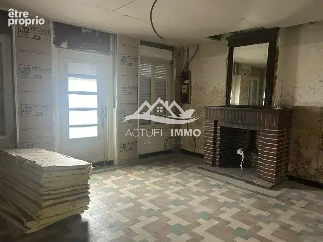 Auchel- Maison 90m2 à rénover-560m2 de terrain+ dépendances- Fort potentiel - photo 2
