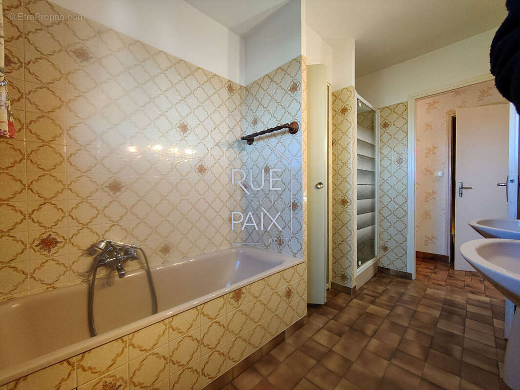 Maison à CHATELLERAULT