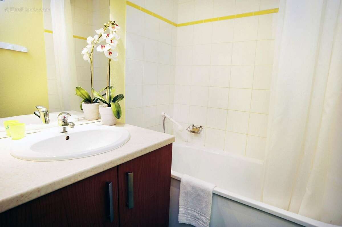 Appartement à AX-LES-THERMES