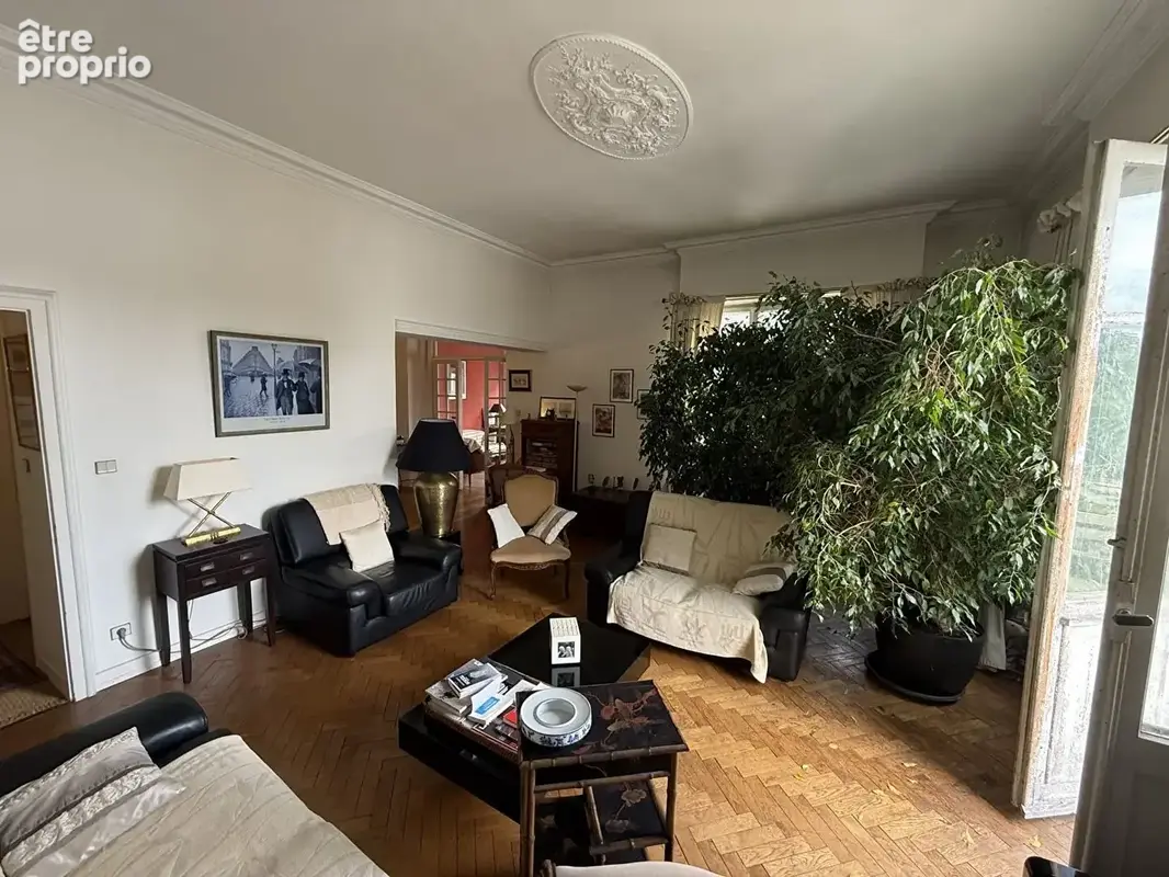 Appartement D'exception 250m² Quartier Tribunal - photo 9