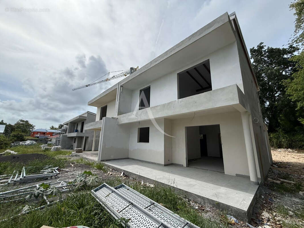 Programme neuf : Villas duplex T4 de 95 m² avec jardin privatif - photo 2