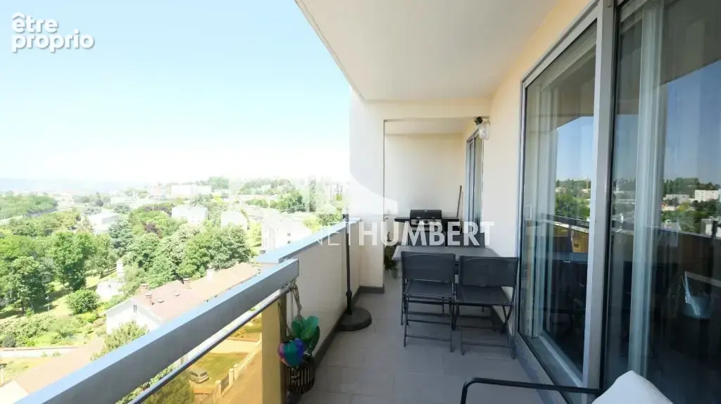 Appartement 4 pièces 90 m² à vendre à Saint-Etienne (42000) - photo 2