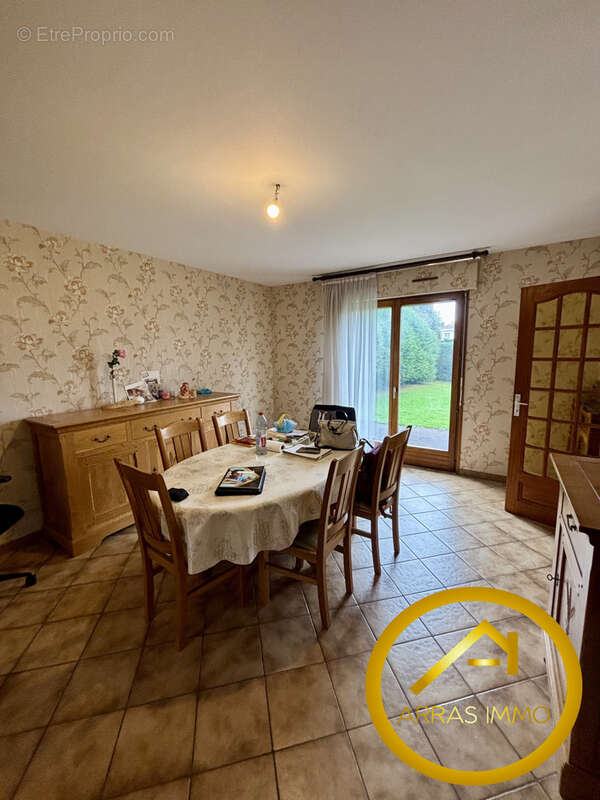 Maison à SAINTE-CATHERINE