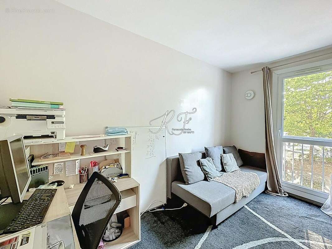 Photo 8 - Appartement à ERAGNY