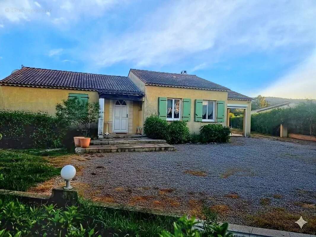 Maison à LE LUC