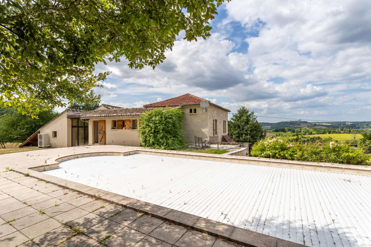Maison de campagne, annexe, jardin, piscine, granges. - photo 41