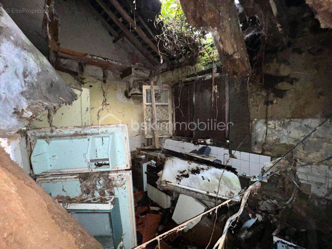 Maison à BELLEGARDE