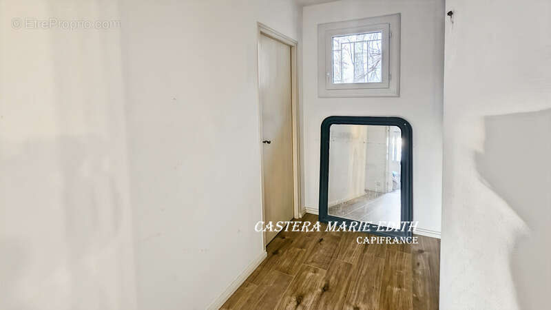 Maison d’architecte rénovée 280 M² - Sans vis à vis, calme, au fond d'une impasse - 9 Pièces -Garage -  Vue panoramique – Auch ( - photo 39