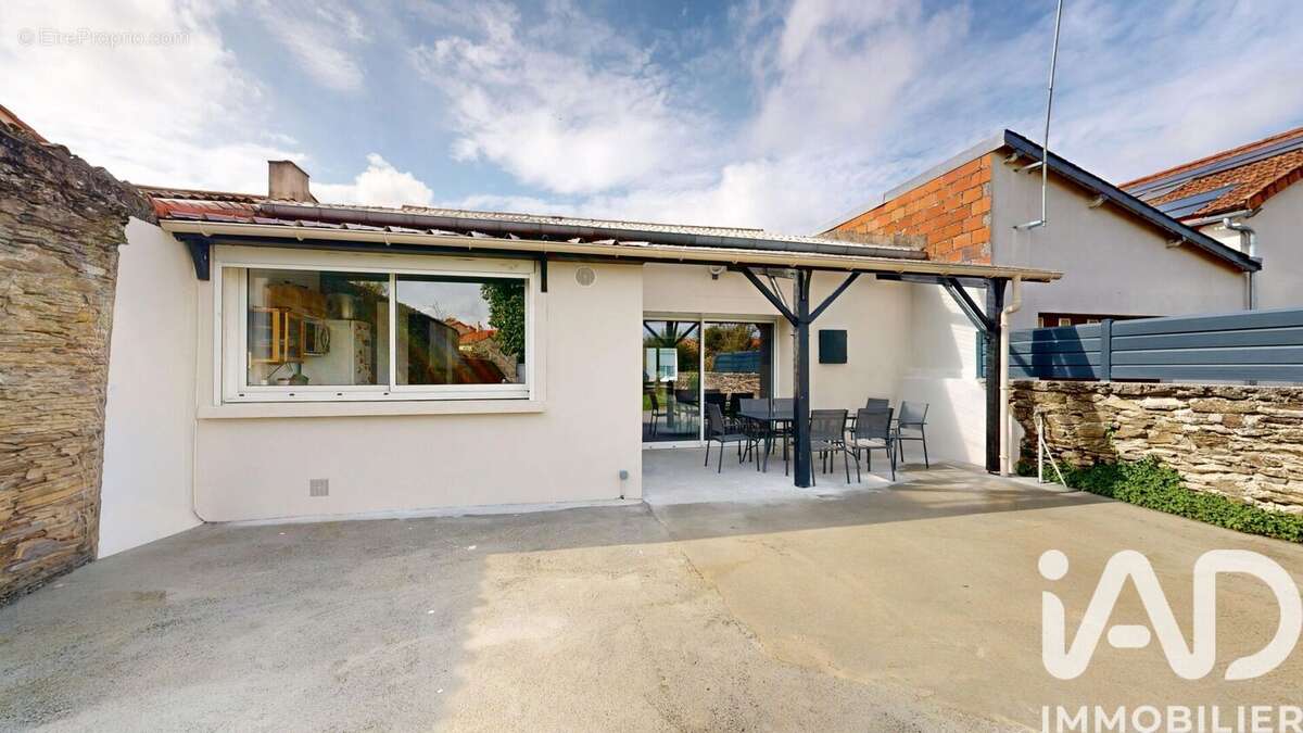 Photo 8 - Maison à LE MAY-SUR-EVRE