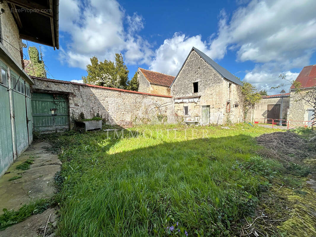 Maison à ECOUCHE