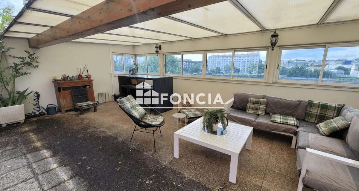 Appartement à CHOISY-LE-ROI
