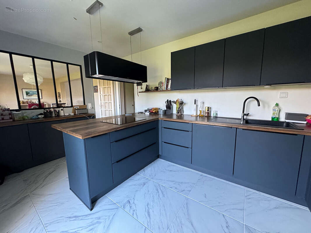 Maison à FRANQUEVILLE-SAINT-PIERRE