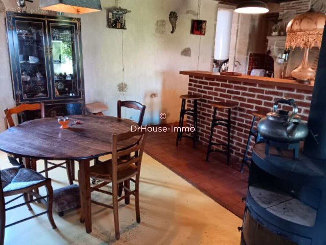 Maison à SAINT-BENIN-DES-BOIS