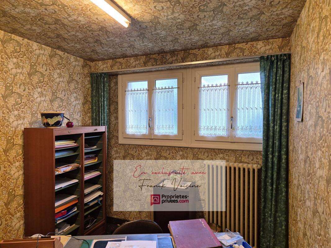 Maison à LES HERBIERS