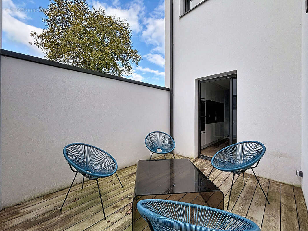 Maison à SAINT-MARS-DU-DESERT