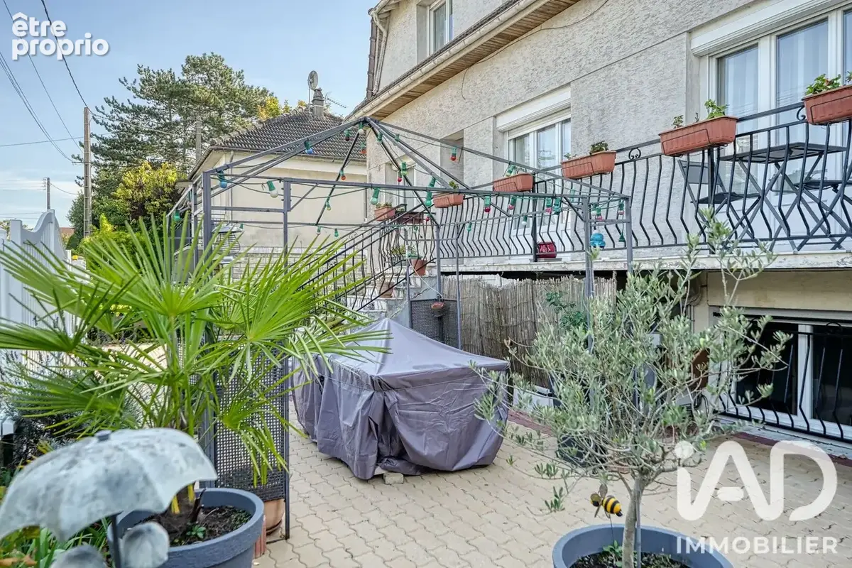 Photo 1 - Maison à CORMEILLES-EN-PARISIS
