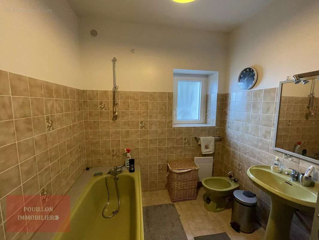 Maison à MOUSCARDES