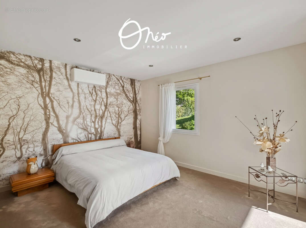 Maison à SAINT-PIERRE-DE-CHANDIEU