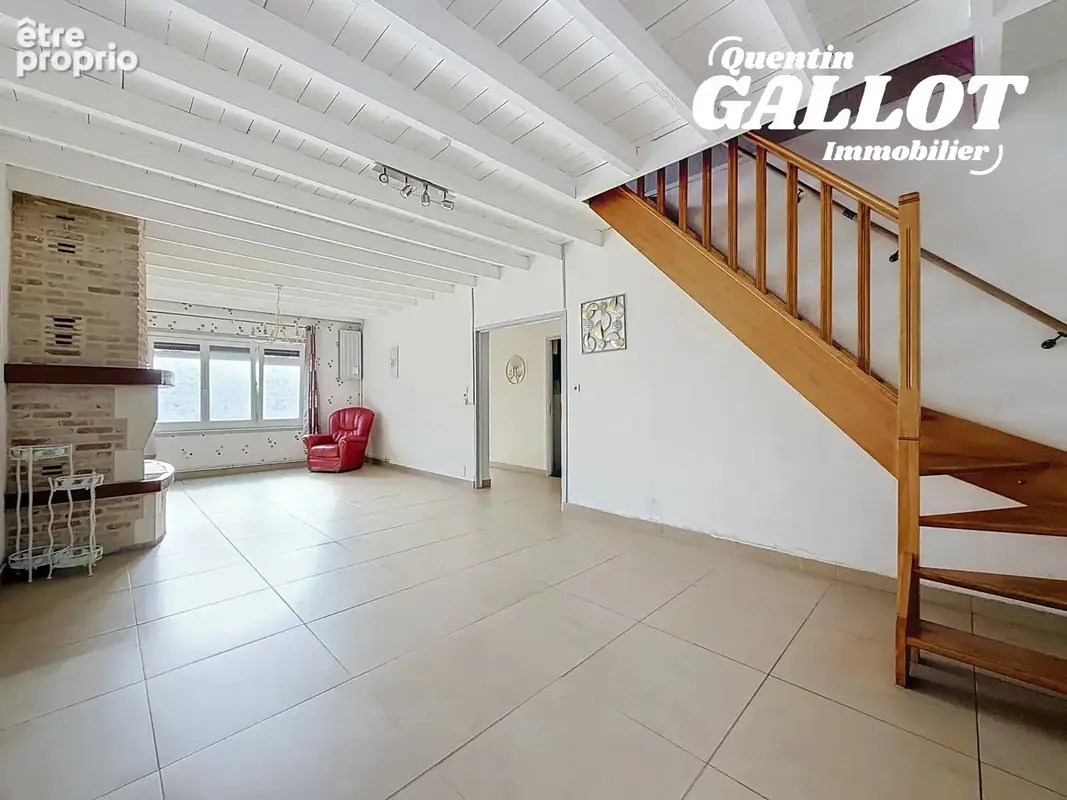 Maison 4 chambres, jardin + garage - photo 1