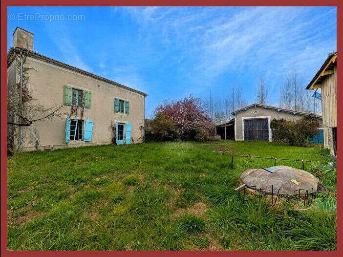 Maison à BAZAS