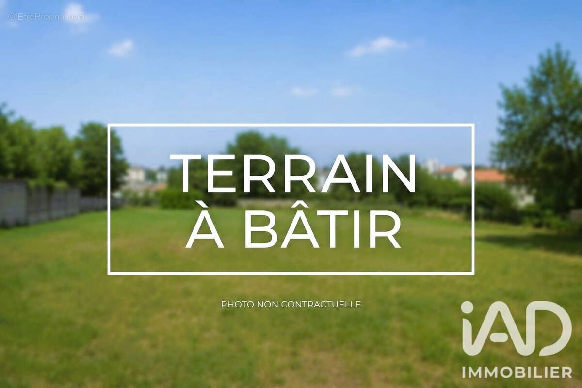 Photo 1 - Terrain à SAINT-RAPHAEL