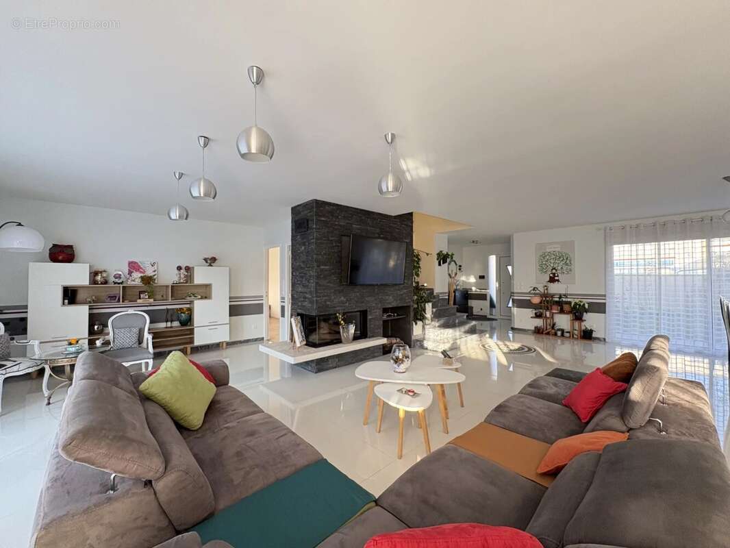 Maison à LE PLESSIS-TREVISE