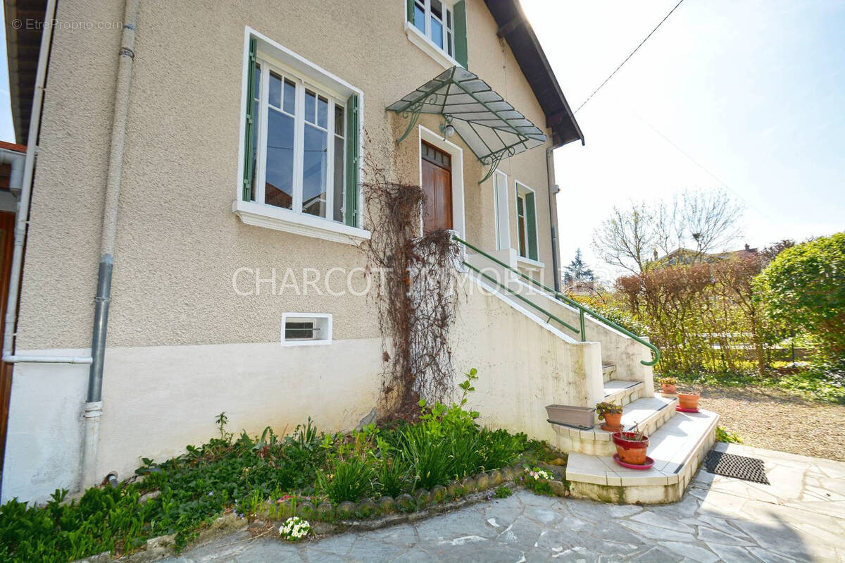 Maison à LYON-5E
