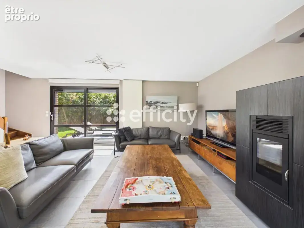 Maison 220 m² à Lesquin  - photo 5