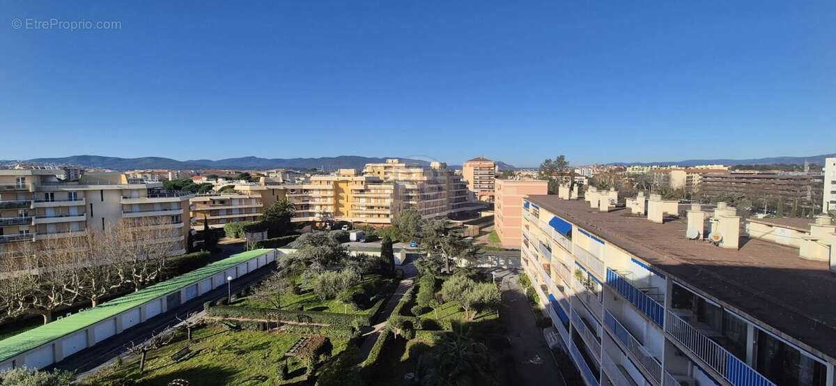 Appartement à FREJUS