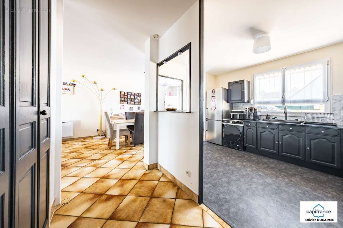 Maison louée à vendre, 6 pièces GENLIS (21) pour investisseur, 4 chambres, terrain arboré et garage - photo 8