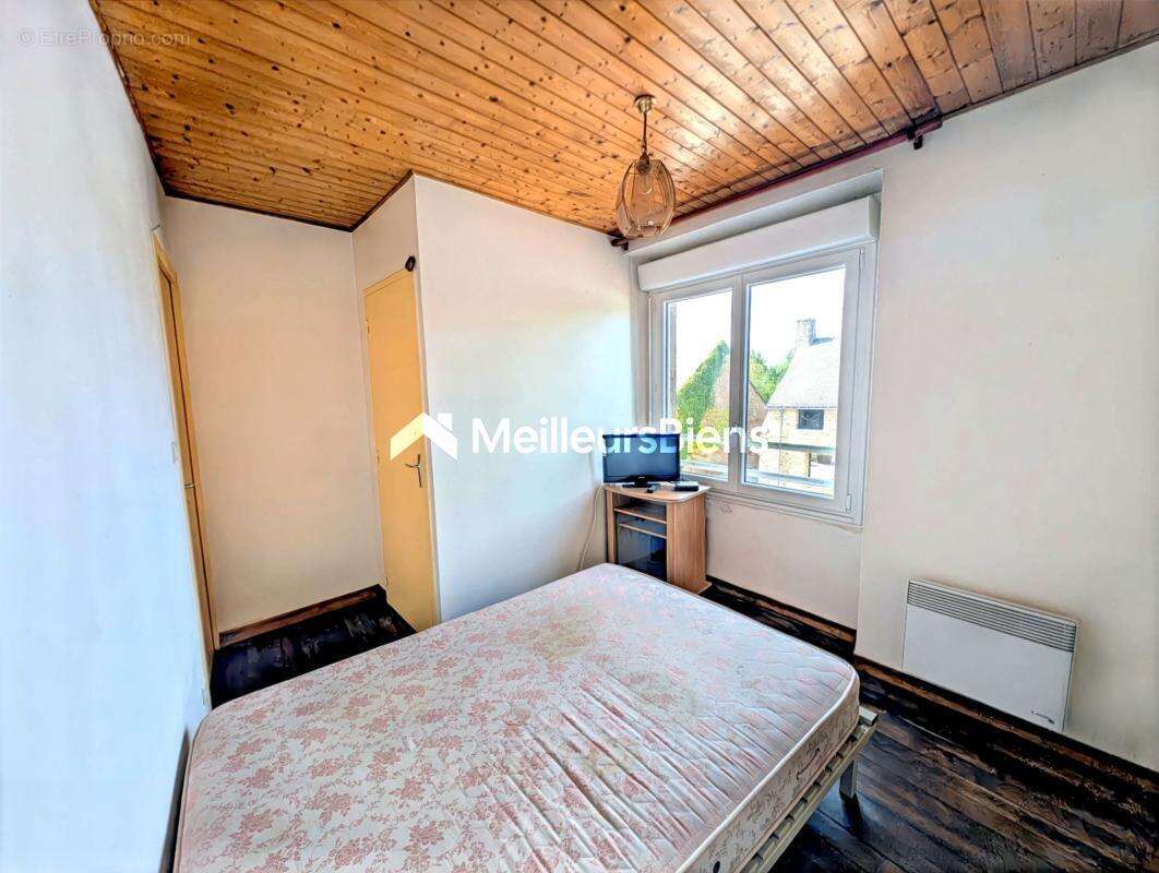 56130 CAMOEL- Maison de bourg 110 m2 - 3 chambres, terrain de 249 m² - photo 6