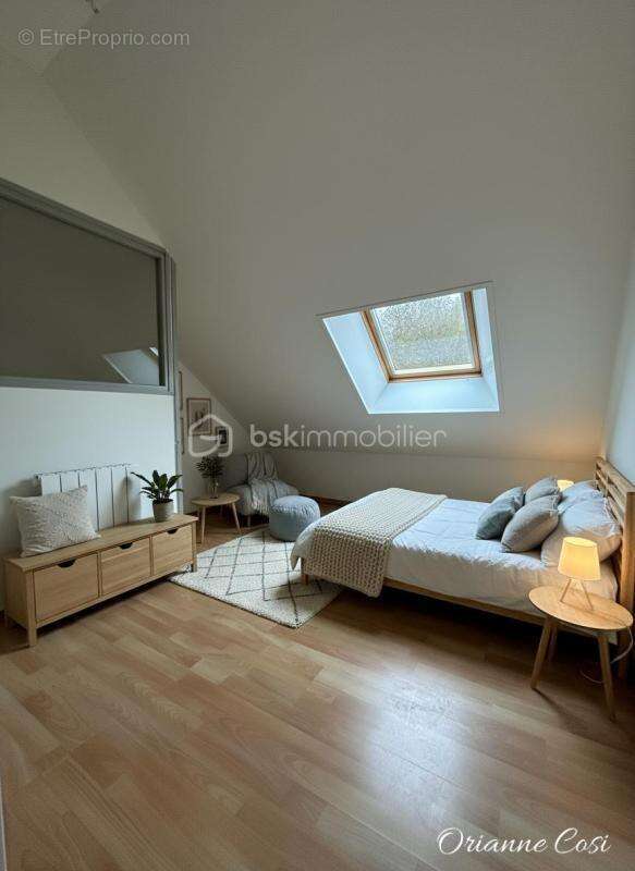 Maison à LA MOTTE-D'AVEILLANS