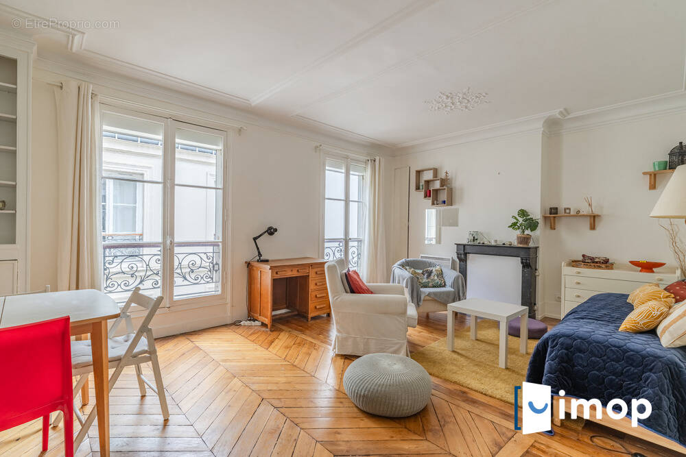 Appartement à PARIS-9E