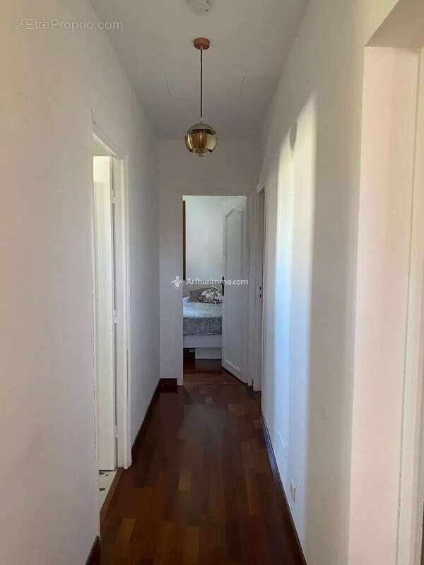 Maison à SIX-FOURS-LES-PLAGES