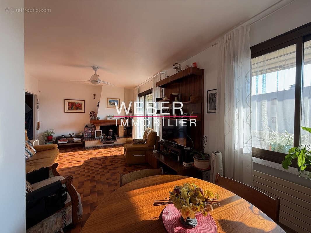 Appartement à OLLIOULES
