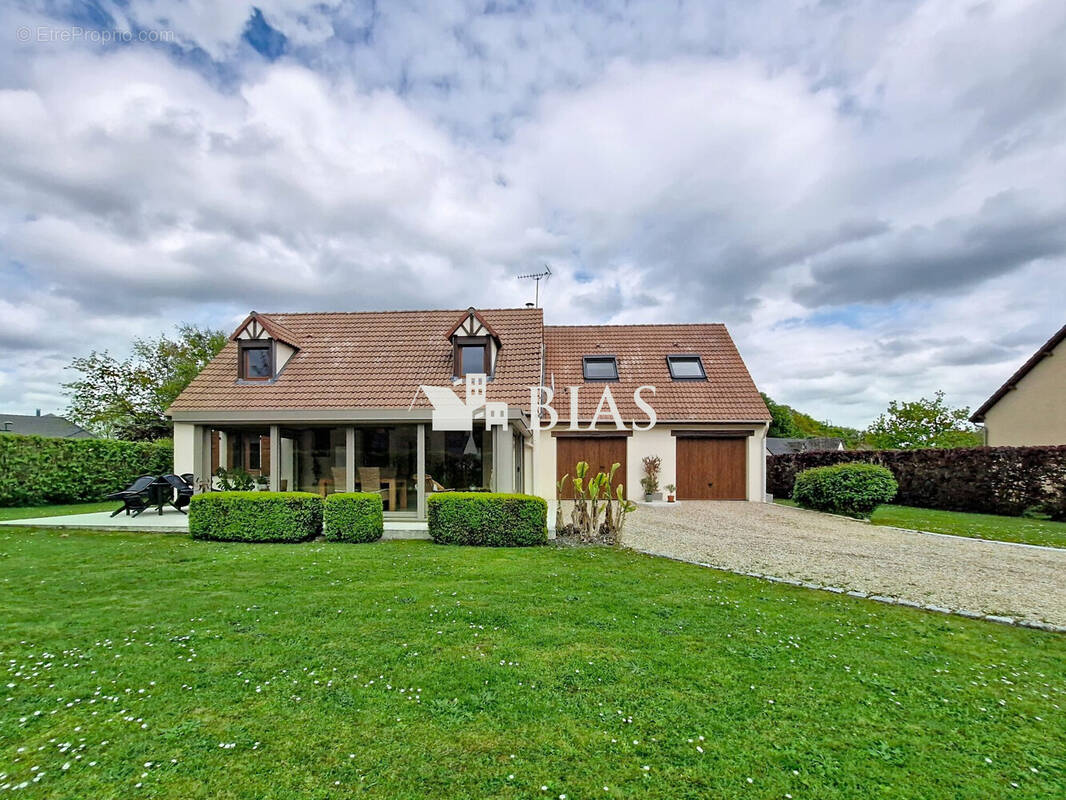 Maison à AMFREVILLE-SUR-ITON
