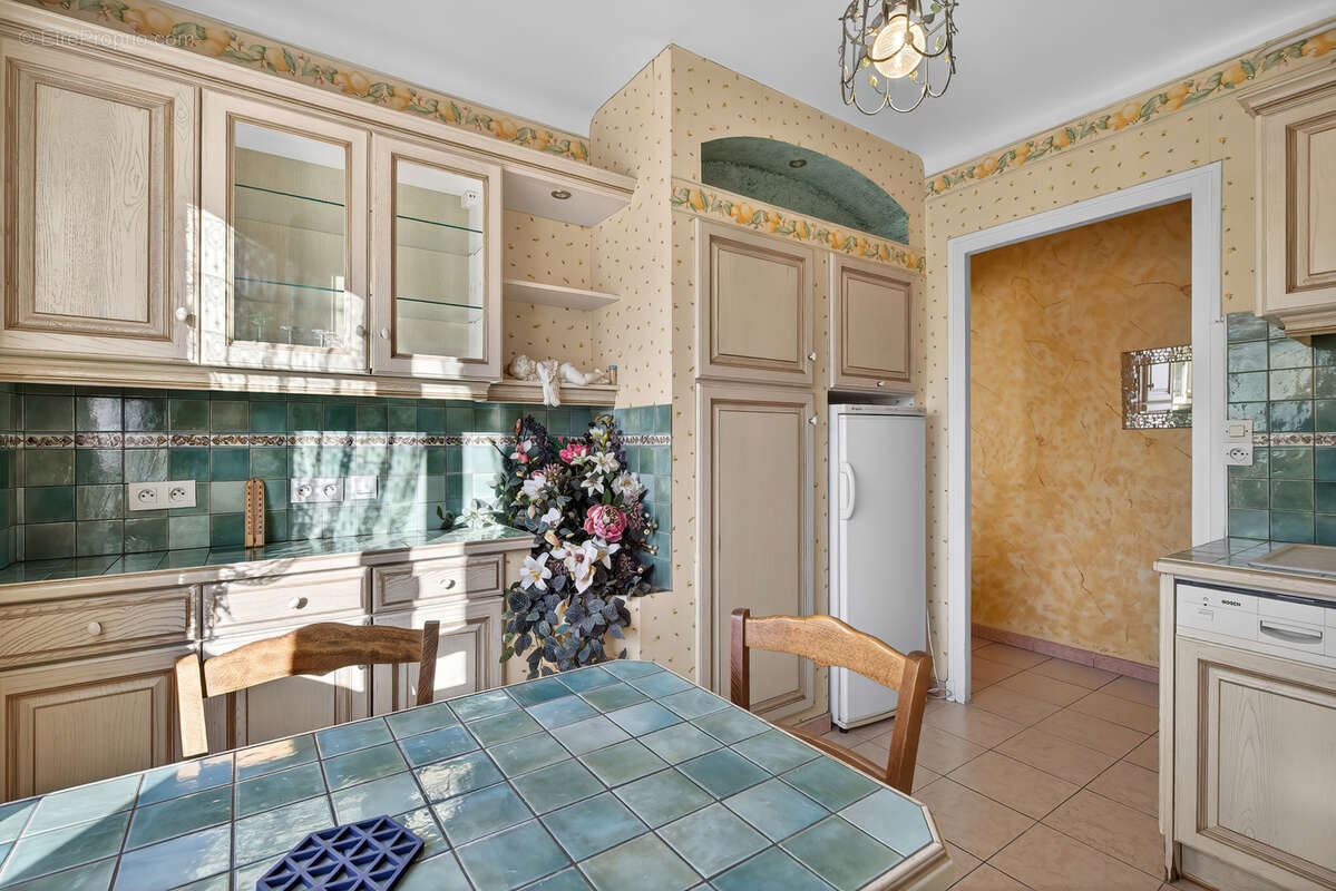 Appartement à AIX-LES-BAINS