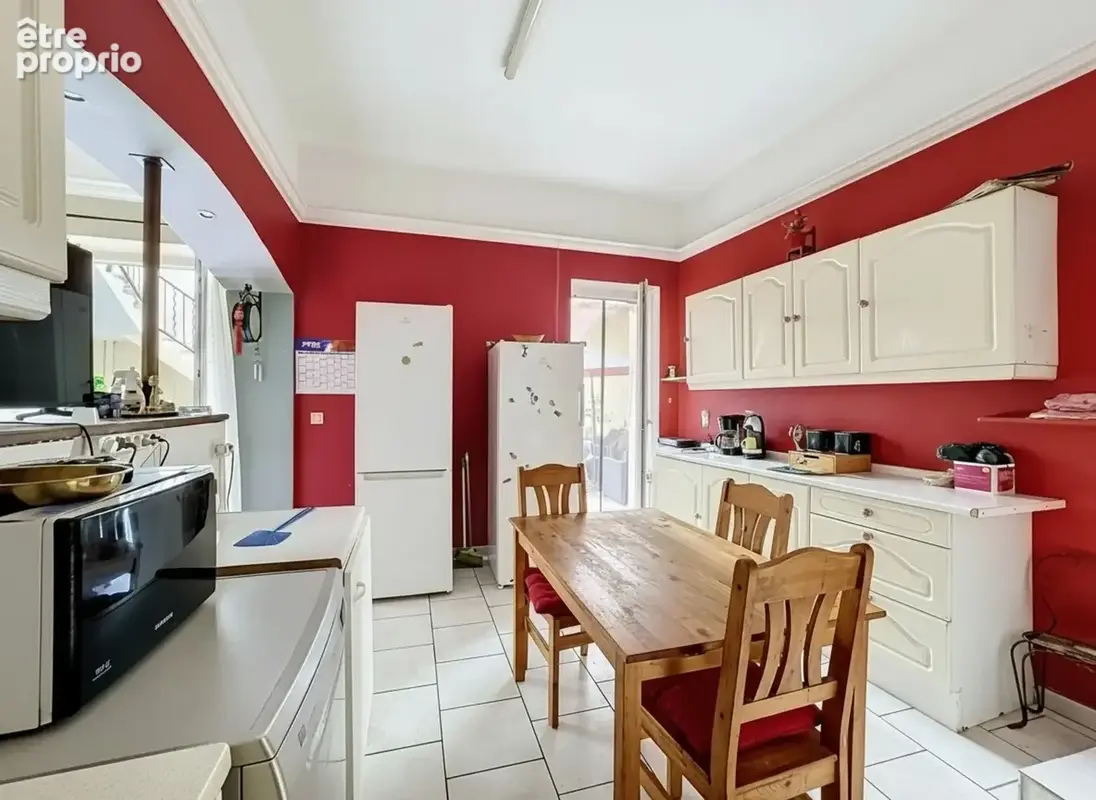 Appartement 87 m² avec terrasse et cave – Beaucaire, secteur Les Fontêtes - photo 4