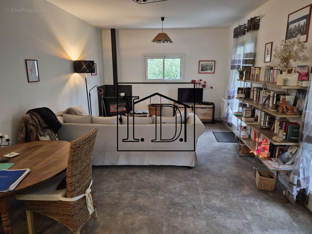 Séjour/Salon - Maison à BERGERAC