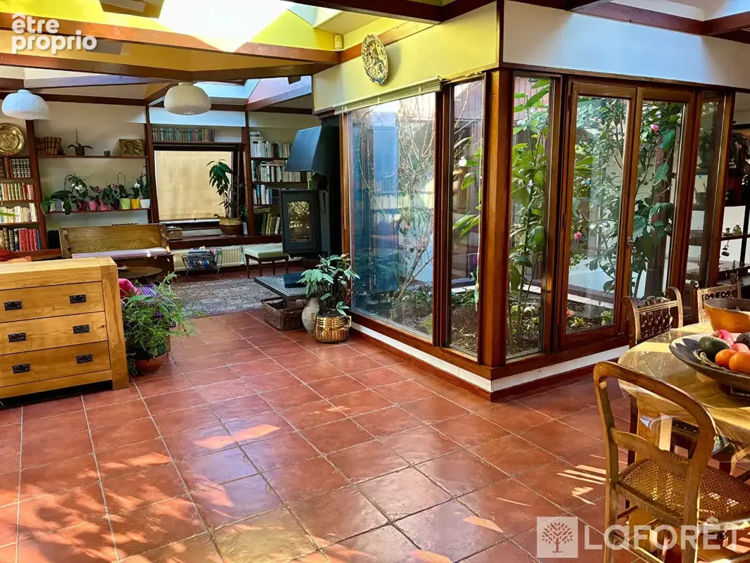 Maison d'architecte de 154 m²  - En pleine verdure - Villebon Sur Yvette - photo 2