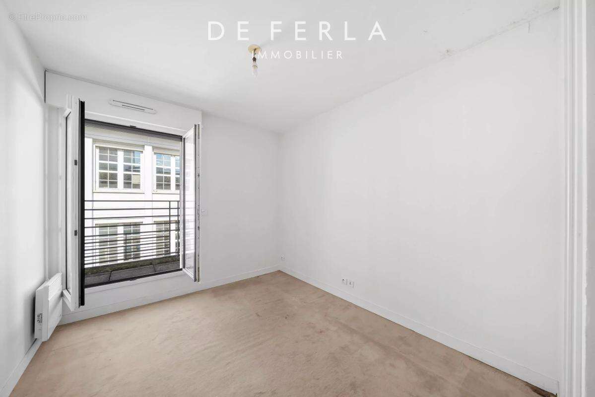 Appartement à PARIS-15E
