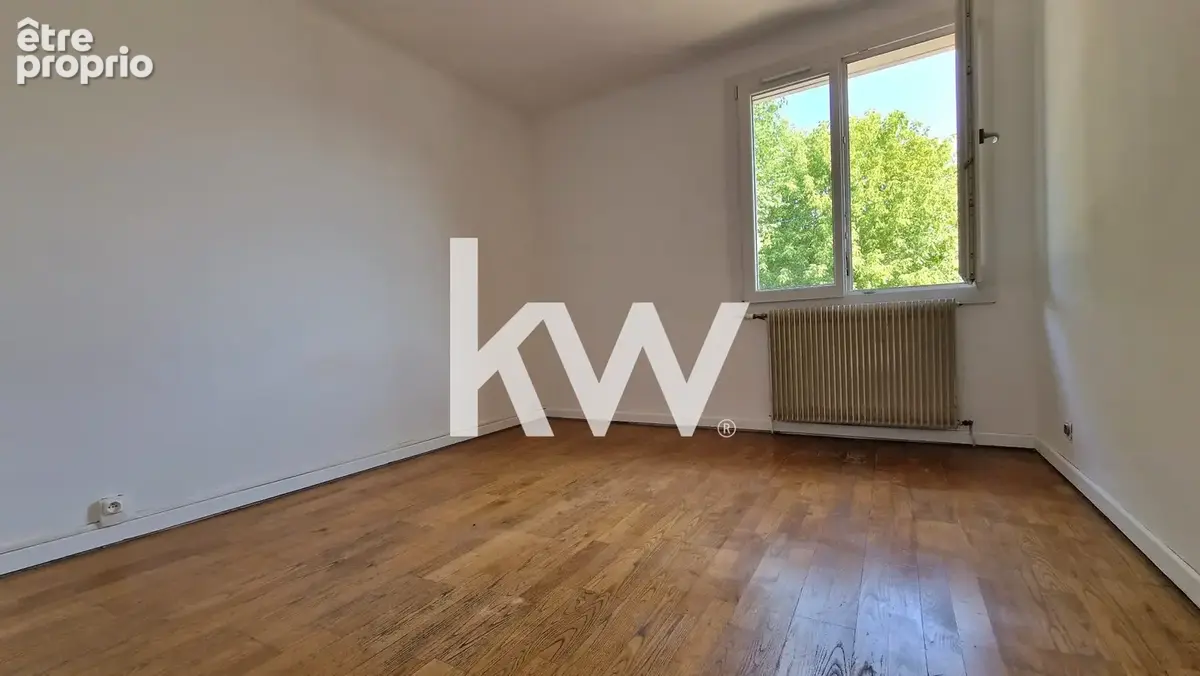 Maison 75 m² à Saint-Vit  - photo 9