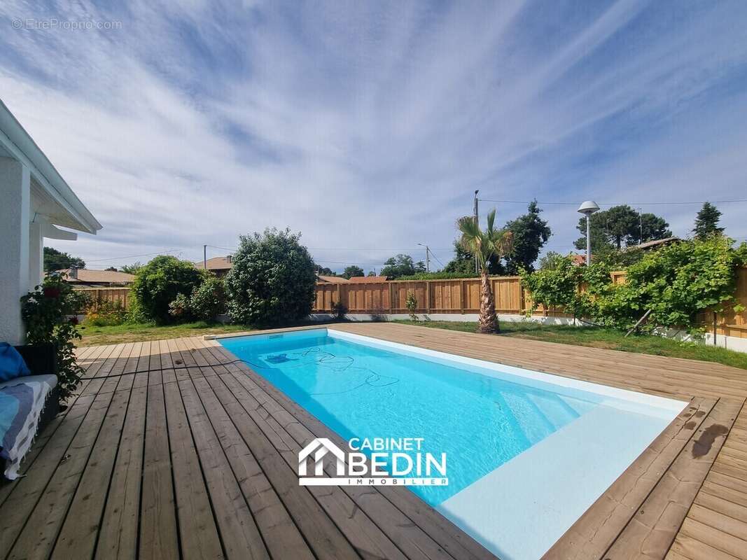 Maison à GUJAN-MESTRAS